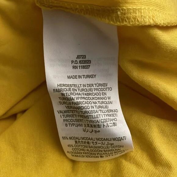 BODEN Women’s Size 4 Yellow 3/4 Sleeve Shirt Ultra Soft Rounded V-neck - Picture 6 of 8